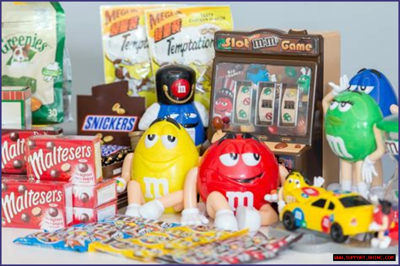 Meet the Mars family, heirs to the Snickers and M&M's candy empire, who spent years avoiding the limelight and are America’s third-wealthiest family 'dynasty'